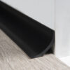 ZOCALO SANITARIO PISOPAK PVC NEGRO SOLIDO 3.8 cm X 2 m X 3.5 mm - Imagen 2