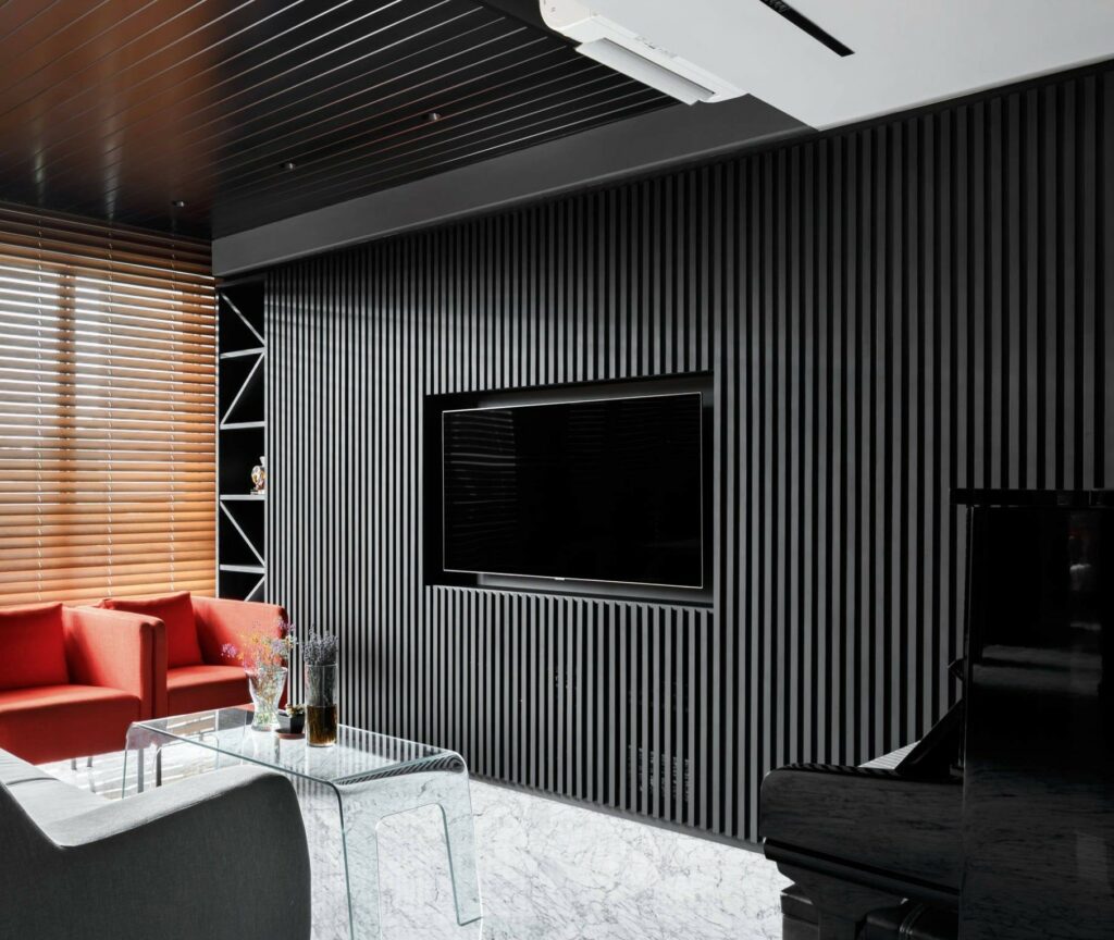 Wall panel brushed black