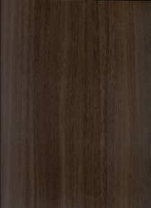 LAMINADO DECORATIVO FORMIPAK MADERA MOKA BRILLANTE 1.22 m X 2.44 m X 0.6 mm